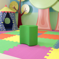 Flash Furniture ZB-FT-045C-18-GREEN-GG Soft Seating Collaborative Moon for Classrooms and Common Spaces - 18